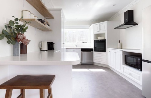 Newstead Apartment | Charming 3-Bedroom Home with Sunroom & Parking