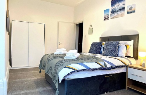 Calder Bridge Apartment | Charming 3-bed Coastal Retreat