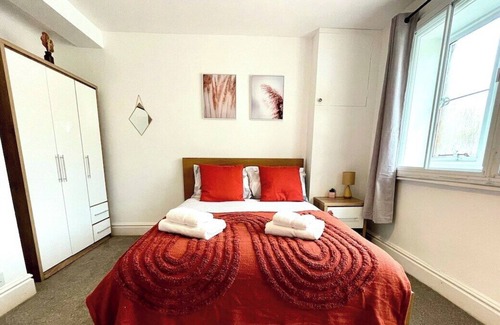 Calder Bridge Apartment | Charming 3-Bed Coastal Retreat