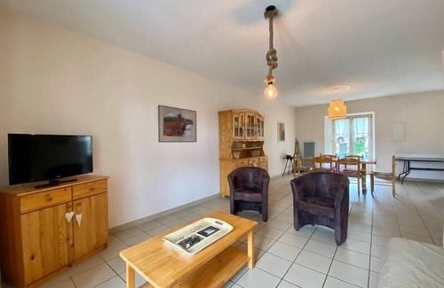 Alleyrac Cottage | Charming 3-Bed Cottage in Quaint Alleyrac Village with Enclosed Yard and Modern Amenities