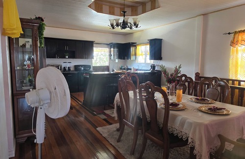 Demerara-Mahaica House | Charming 3-bedroom house with AC and WiFi in gorgeous Demerara-Mahaica