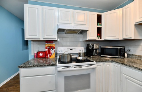 Lawrence House | Charming 3-bed Retreat Near Downtown Indianapolis