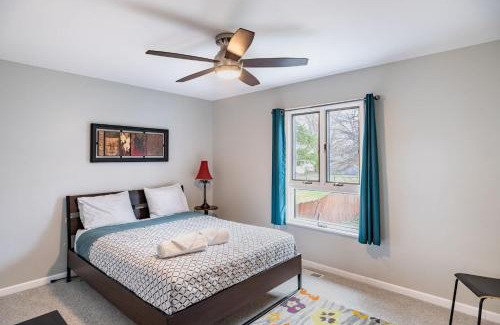 Romulus House | Charming 3-Bed Stay Airport 10 Min Pets OK
