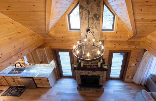 Moscow House | Charming 3-bedroom country house in Madison Township with AC, WiFi