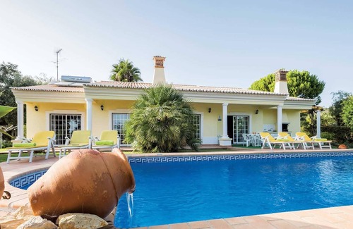 Boliqueime Villa | Charming 3 bed villa with private pool