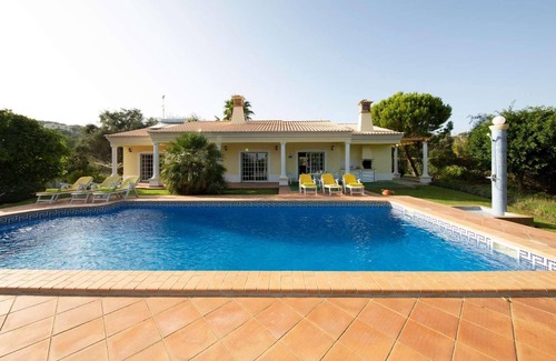 Boliqueime Villa | Charming 3 bed villa with private pool