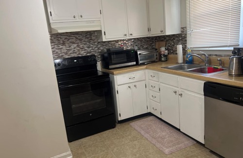 Fort Washington House | Charming 3-bedroom house with AC, WiFi just by MGM casino,close to Washington DC