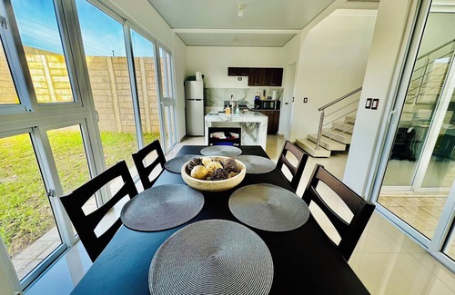 San Miguel House | Charming 3-bedroom house with AC, WiFi in La Nueva San Miguel