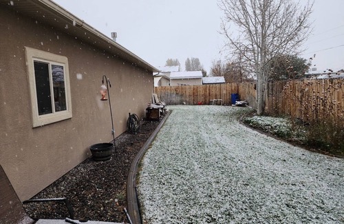 Fruitvale House | Charming 3-bedroom fully loaded house with AC and WiFi in Grand Junction.