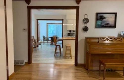 Mount Pleasant House | Charming 3-bedroom home in Mt Pleasant near colleges, Casino and children parksn