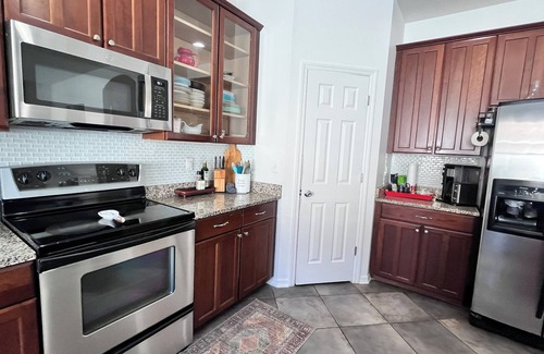 Wesley Chapel House | Charming 3-bedroom Pool house in Wesley Chapel. n