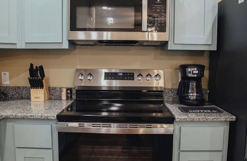 West Tawakoni House | Charming 3-bedroom house with WiFi and AC in enjoyable West Tawakoni