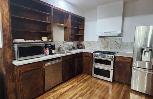 Wichita Falls House | Charming 3-bedroom house with fitness equipment in an established neighborhood.