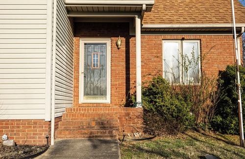 Cadiz House | Charming 3-bedroom 2.5 Bath Home in Cadiz and Land Between The Lakes