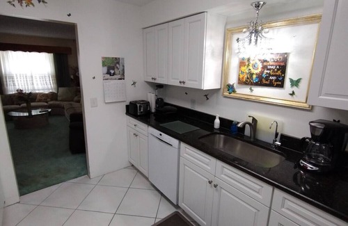 Florida Central Atlantic Coast House | Charming 3-Bedroom, 2-Bath Home Just Minutes from Universal Studios