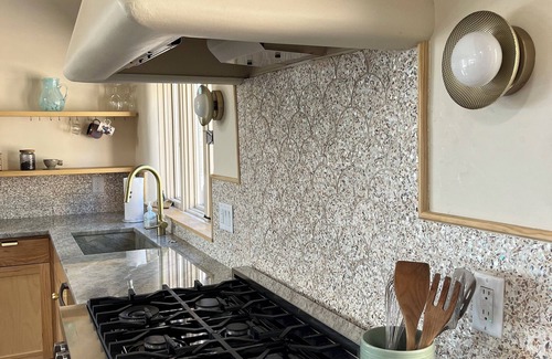 Santa Fe House | Charming 3-bedroom/3 full bath home in lovely Santa Fe, private and peaceful