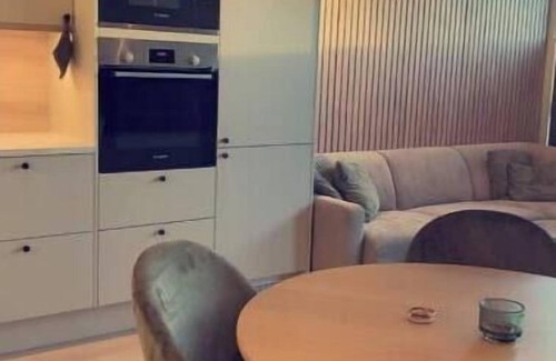Fyllingsdalen Apartment | Charming 3-bedroom apartment with sauna, balcony, WiFi and free coffe