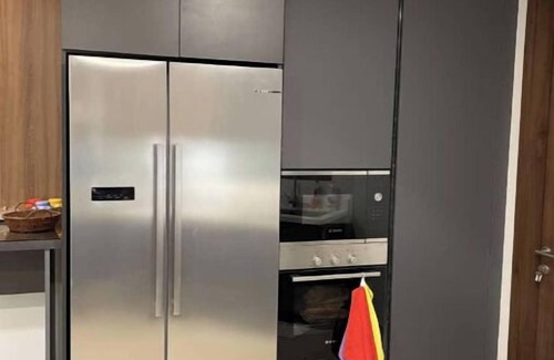Yof Apartment | Charming 3-Bedroom Apartment