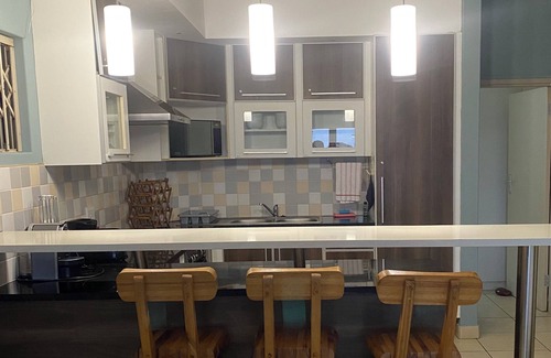 Margate Apartment | Charming 3-bedroom apartment with WiFi in Margate