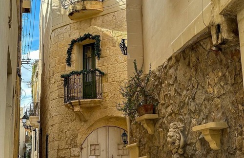 Sannat Apartment | Charming 3-bedroom apartment close to Victoria.