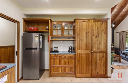 Silverleaves House | Charming 3-Bedroom Retreat