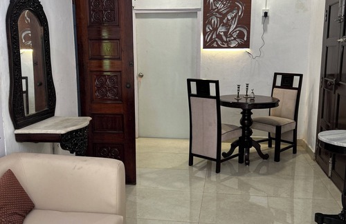 Nungambakkam House | Charming 3-bedroom bungalow with WiFi and AC in gorgeous Chennai