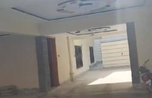 Sukkur House | Charming 3-bedroom bungalow in Sukkur with Swimming Poo.Home away from Home.