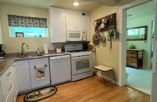 West Bridgton Cabin | Charming 3-bedroom cabin in Bridgton, ME with WiFi, AC, lake, pool area, skiing