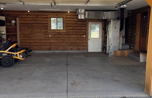 Victor Cabin | Charming 3-bedroom cabin in Victor only 25 miles from Jackson Hole, pet friendly
