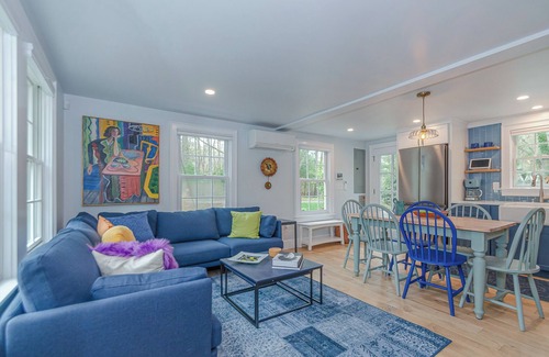 Rochester Cottage | Charming 3-bedroom cottage with WiFi, AC in Rochester