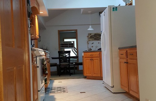 Newaygo Cottage | Charming 3 bedroom cottage between Croton & Hardy Dams with Dock available.