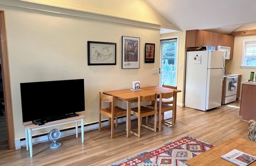 North Truro Cottage | Charming 3-bedroom cottage in Truro with AC