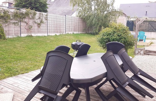 Monts House | Charming 3-bedroom gite in the heart of Touraine