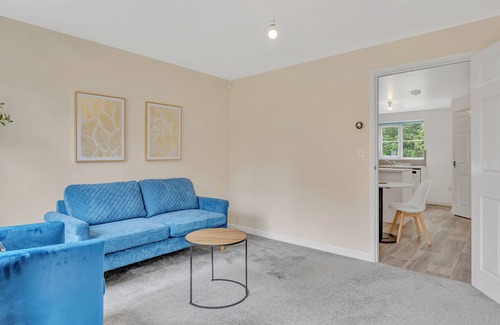 Mapperley House | Charming 3-Bedroom House in Delightful Nottingham with WiFi