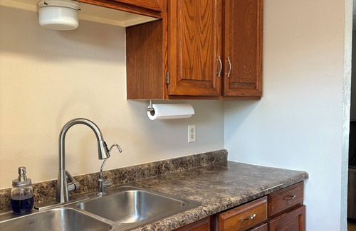 Rapid City House | Charming 3-bedroom house in Black Hawk, WiFi. Kid Friendly, Close to freeway.