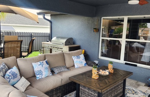 Mariner House | Charming 3-bedroom house with AC, WiFi in amazing Cape Coral