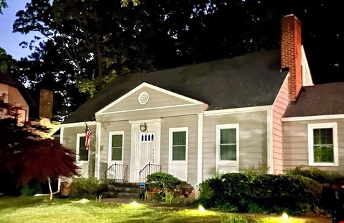 Jefferson Park House | Charming 3-bedroom house with AC and WiFi in enjoyable East Point