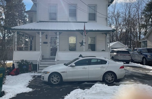 Ellenville House | Charming 3-bedroom house in lovely Ellenville with fitness and gaming area, WiFi