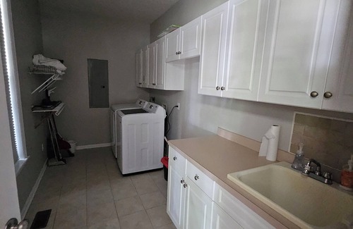 Eutawville House | Charming 3-bedroom house with AC, WiFi in fantastic Eutawville