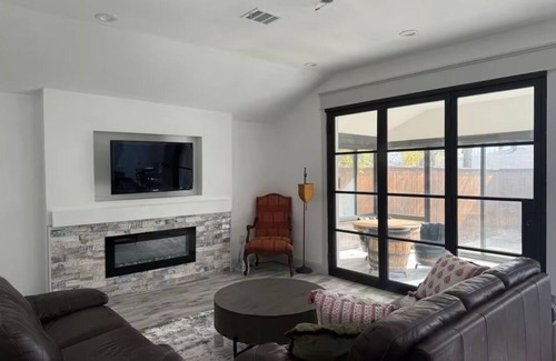 Fort Worth House | Charming 3-bedroom house in Fort Worth with WiFi, AC