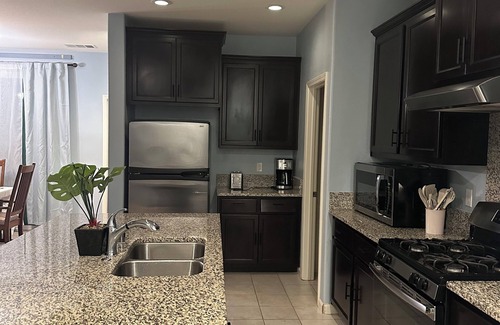 North Natomas House | Charming 3-bedroom house with WiFi and AC in marvelous Sacramento