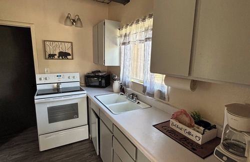 Fairview Cabin | Charming 3-bedroom, handicap accessible cabin in Fairview, UT