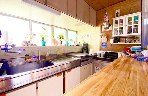 Namihira House | Charming 3-bedroom house with AC and WiFi in serene Okinawa