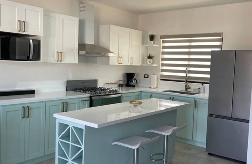 El Sauzal House | Charming 3-bedroom house with AC, WiFi in amazing El Sauzal, by Ruta del Vino