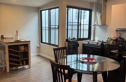 Saphan Sung House | Charming 3-bedroom house in wonderful ฺBangkok with WiFi, AC
