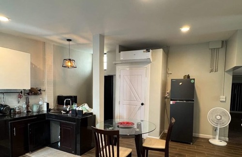 Saphan Sung House | Charming 3-bedroom house in wonderful ฺBangkok with WiFi, AC