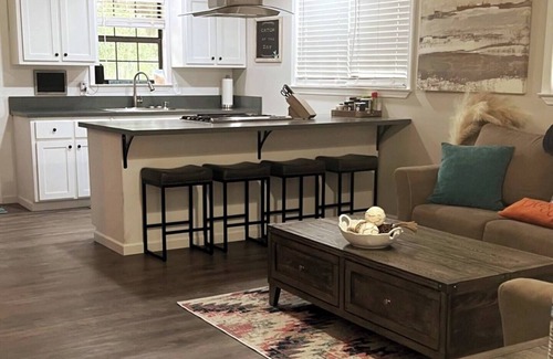 Brunswick House | Charming 3-bedroom house in the BEAUTIFUL Golden Isles nestled on Blythe Island
