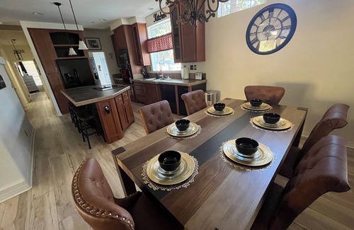 Fern Valley House | Charming 3-bedroom house in Idyllwild with WiFi and AC
