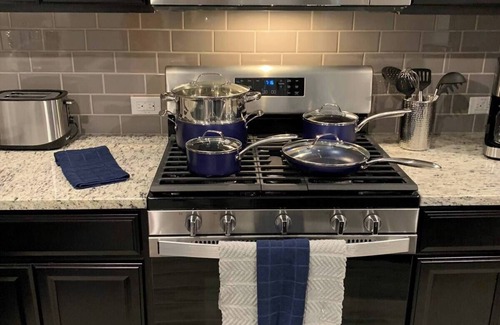 Santa Fe House | Charming 3-bedroom house in Texas City Lake view