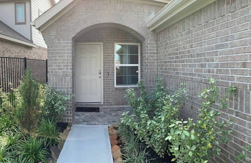 Santa Fe House | Charming 3-bedroom house in Texas City Lake view